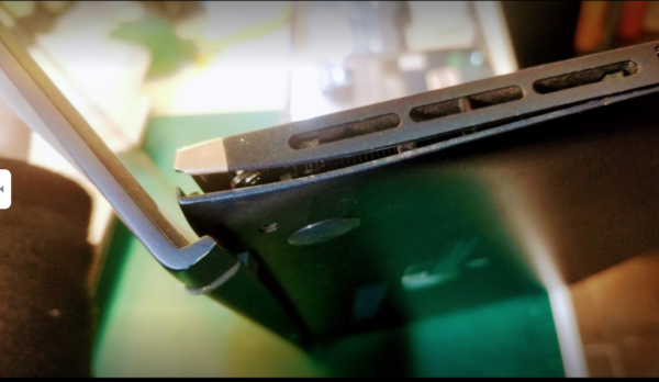 Réparation charnière